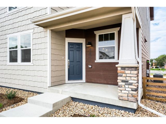 927 Nettle Ln, Fort Collins, CO 80524