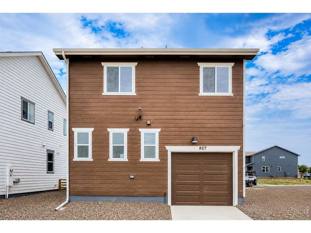 927 Nettle Ln, Fort Collins, CO 80524