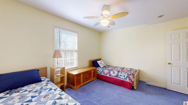 300 Rocky Point Lane, Gilbertsville, KY 42044