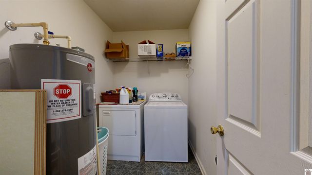 300 Rocky Point Lane, Gilbertsville, KY 42044