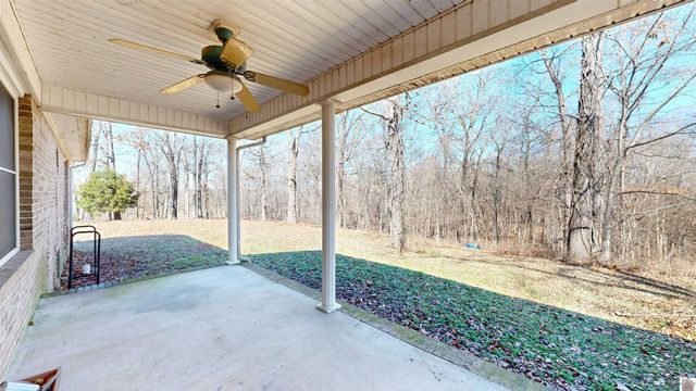 300 Rocky Point Lane, Gilbertsville, KY 42044