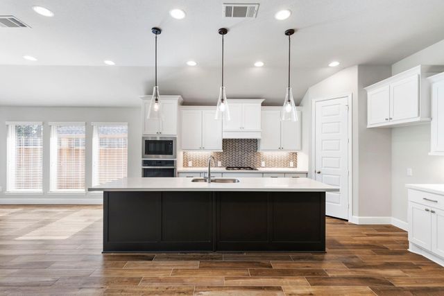 7314 Grandview Meadow Drive, Magnolia, TX 77354