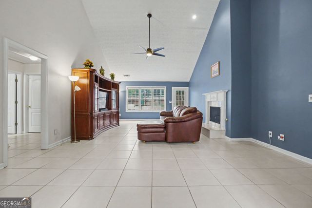 4003 Suwanee Place Drive, Suwanee, GA 30024