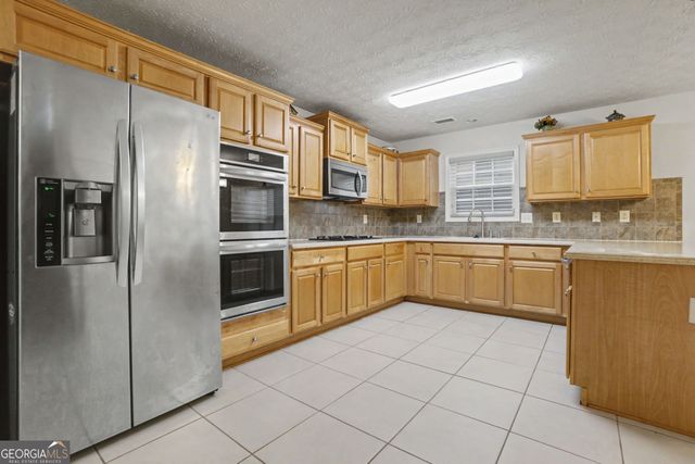 4003 Suwanee Place Drive, Suwanee, GA 30024