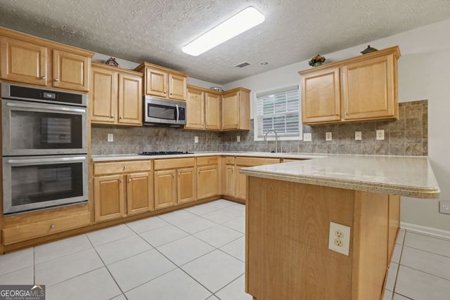 4003 Suwanee Place Drive, Suwanee, GA 30024