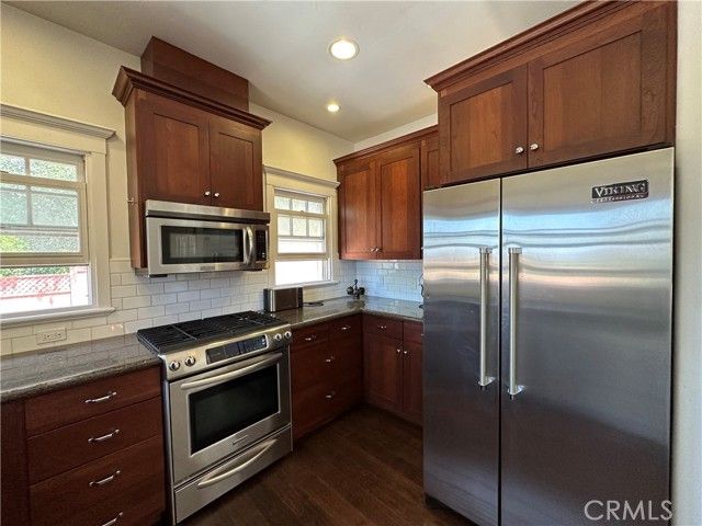1075 Ella Street 3, San Luis Obispo, CA 93401