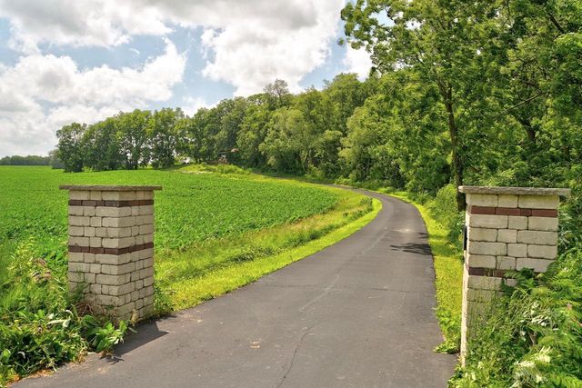 N6097 Highway 69, Monticello, WI 53570