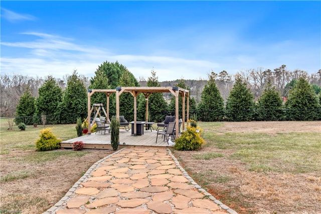 1579 Kaitlyn Drive, Boonville, NC 27011