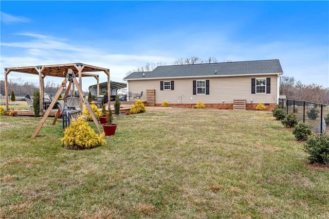 1579 Kaitlyn Drive, Boonville, NC 27011