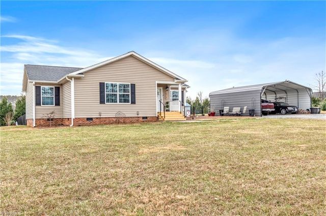 1579 Kaitlyn Drive, Boonville, NC 27011