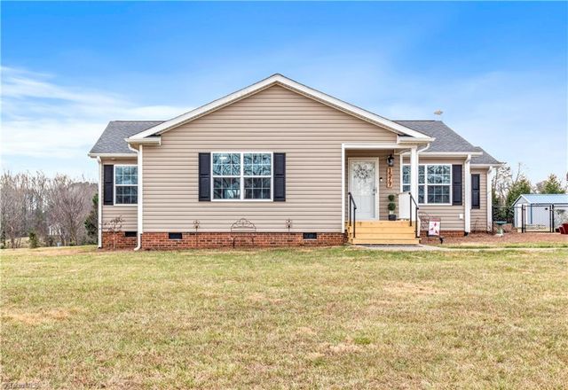 1579 Kaitlyn Drive, Boonville, NC 27011