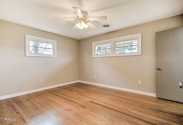 200 Stevenwood Drive, Bristol, TN 37620