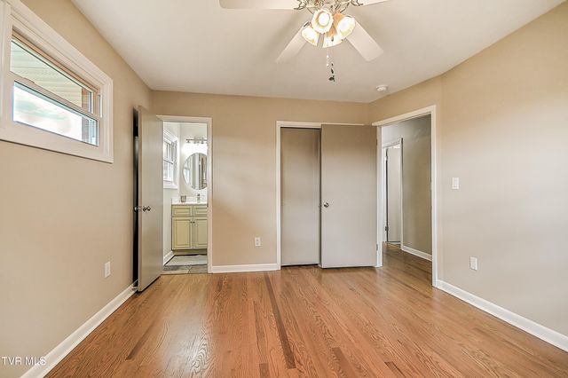 200 Stevenwood Drive, Bristol, TN 37620