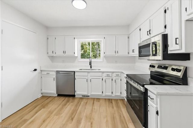 4103 Hickory Tree Lane, Greensboro, NC 27405