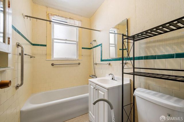 627 22nd Avenue, San Francisco, CA 94121