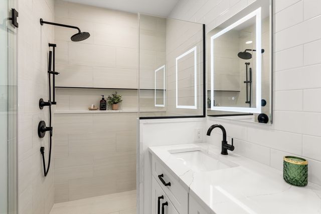 16 Franklin Street 1303, Salem, MA 01970