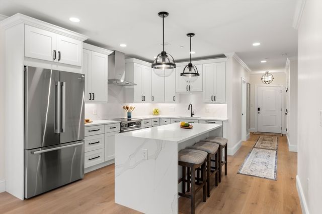 16 Franklin Street 1303, Salem, MA 01970