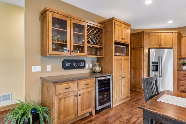6625 Walnut Drive, Mound, MN 55364