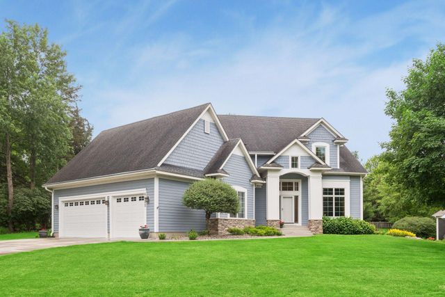 6625 Walnut Drive, Mound, MN 55364