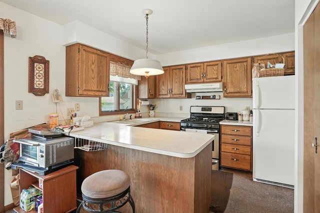 8904 Erie Street, Highland, IN 46322