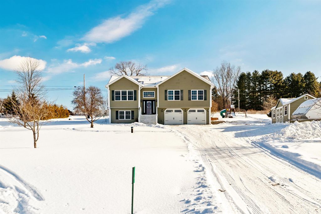 14 Andbron Road, Fairfax, VT 05454