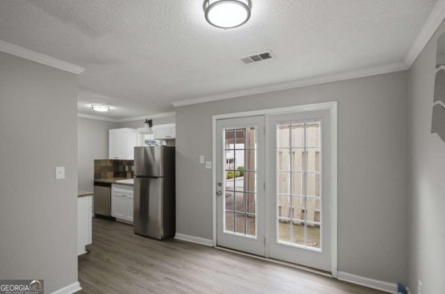 218 Mill Creek Place, Roswell, GA 30076