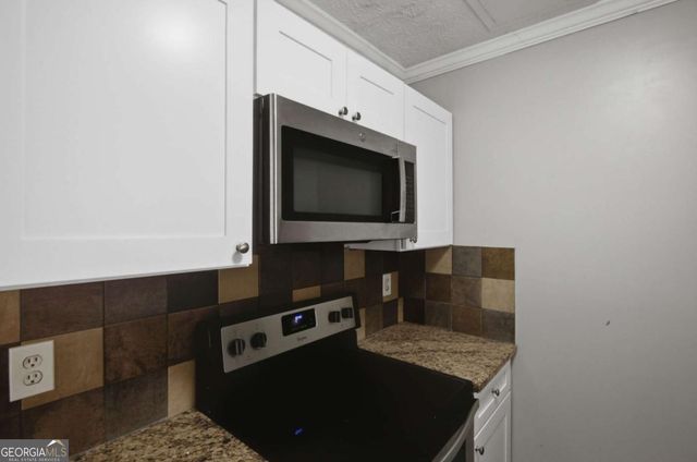 218 Mill Creek Place, Roswell, GA 30076