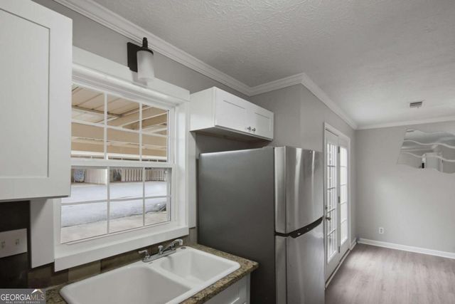 218 Mill Creek Place, Roswell, GA 30076