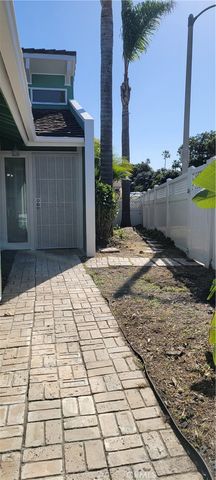 4640 Eastbourne, Oxnard, CA 93035