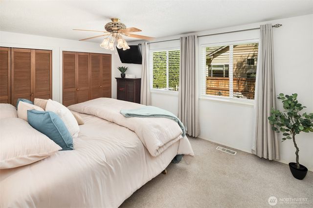 2501 21st Street SW, Puyallup, WA 98373