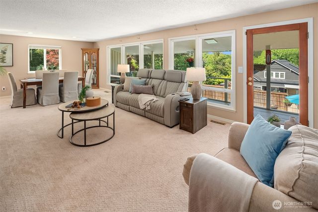 2501 21st Street SW, Puyallup, WA 98373
