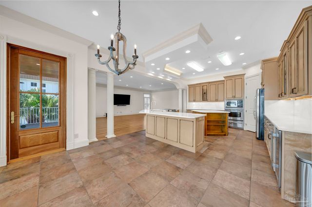 28220 Burkart Dr, Orange Beach, AL 36561