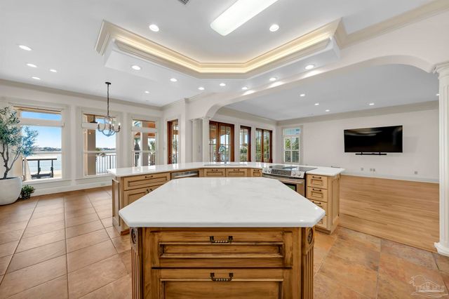 28220 Burkart Dr, Orange Beach, AL 36561