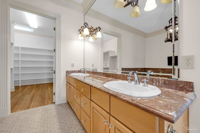 28220 Burkart Dr, Orange Beach, AL 36561