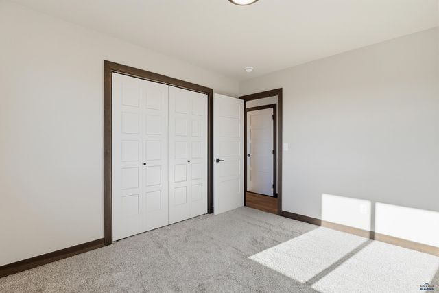 1121 PINNACLE CT, Rapid City, SD 57701