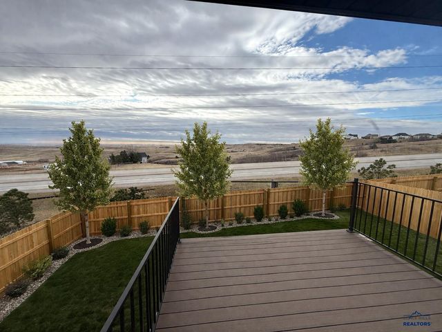 1121 PINNACLE CT, Rapid City, SD 57701