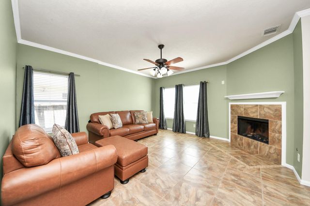 7242 Foxcrest Lane, Humble, TX 77338