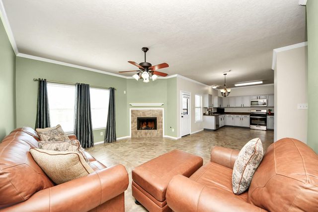 7242 Foxcrest Lane, Humble, TX 77338