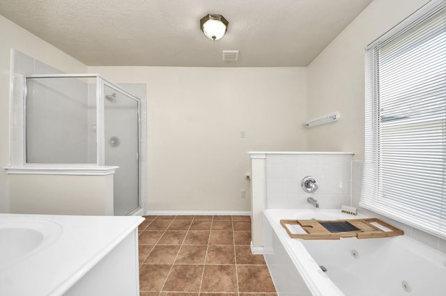 7242 Foxcrest Lane, Humble, TX 77338