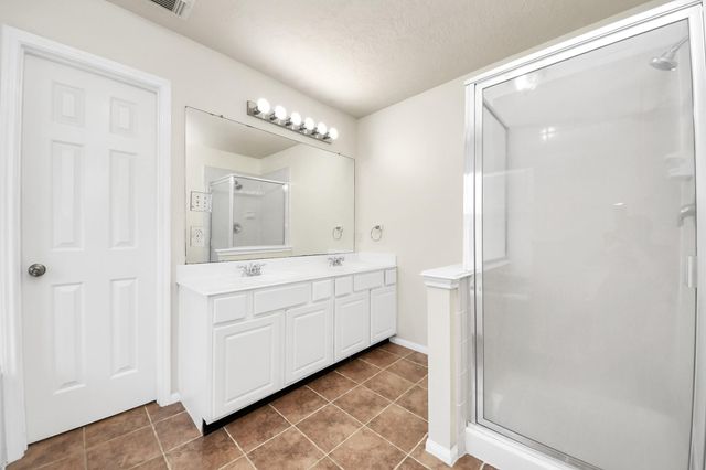 7242 Foxcrest Lane, Humble, TX 77338