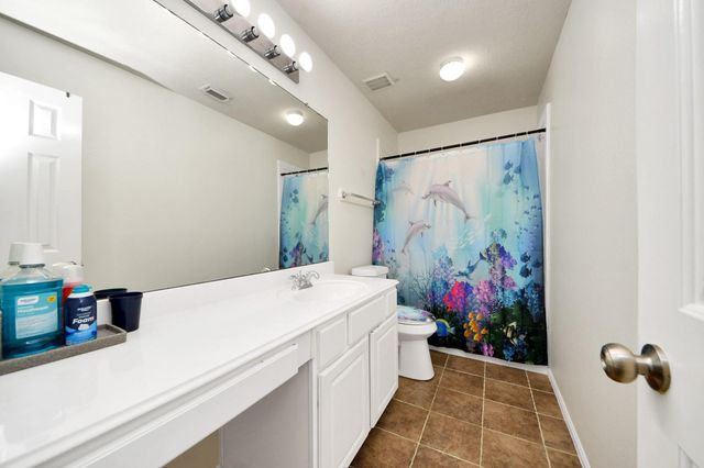 7242 Foxcrest Lane, Humble, TX 77338