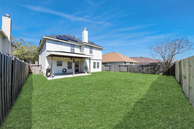 7242 Foxcrest Lane, Humble, TX 77338