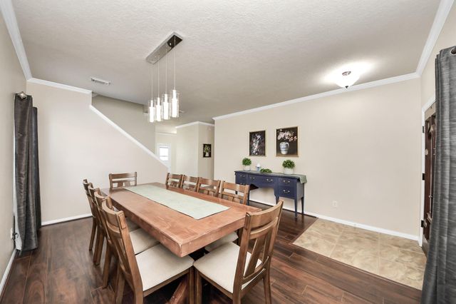 7242 Foxcrest Lane, Humble, TX 77338