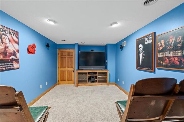 11720 Troost Avenue, Kansas City, MO 64131