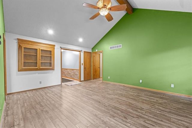 11720 Troost Avenue, Kansas City, MO 64131