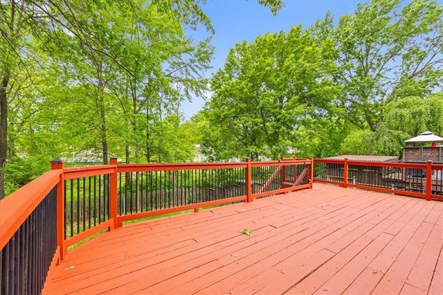11720 Troost Avenue, Kansas City, MO 64131