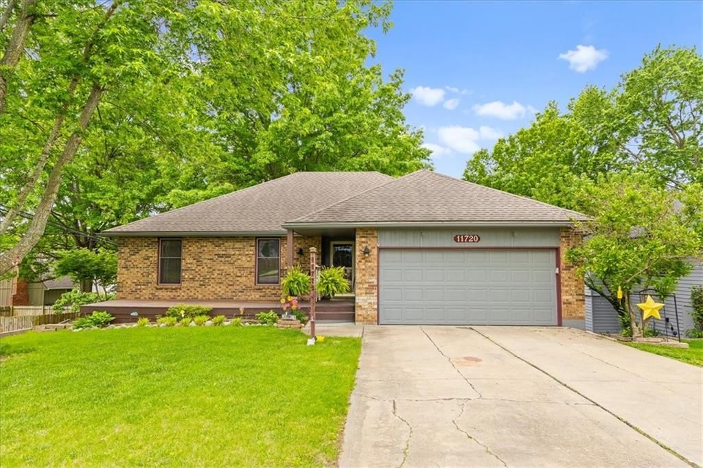 11720 Troost Avenue, Kansas City, MO 64131