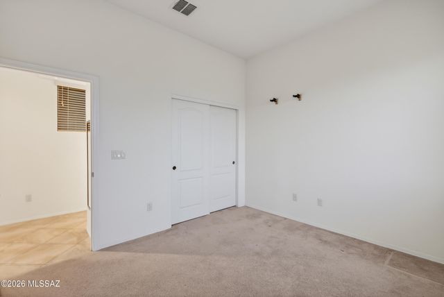 564 N Feke Court, Green Valley, AZ 85614