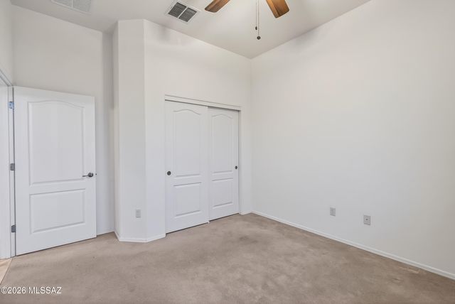 564 N Feke Court, Green Valley, AZ 85614