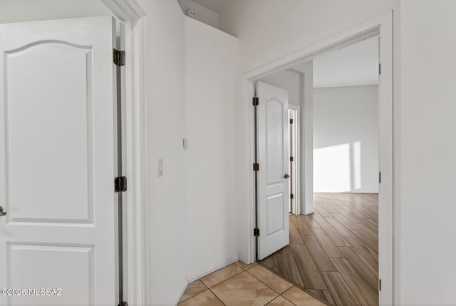 564 N Feke Court, Green Valley, AZ 85614